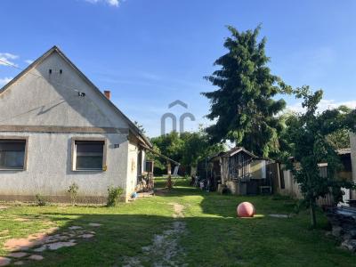 Eladó családi ház Gyékényes