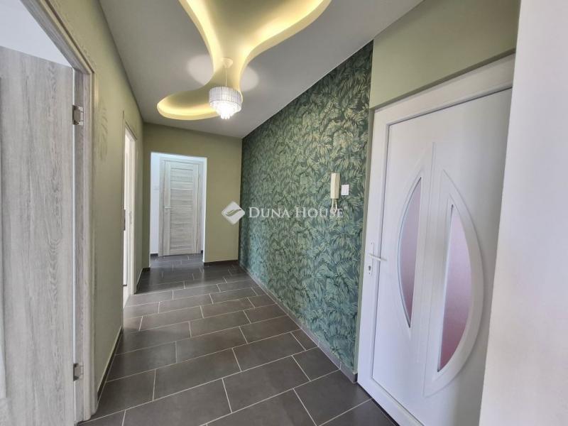Eladó lakás Zalaegerszeg