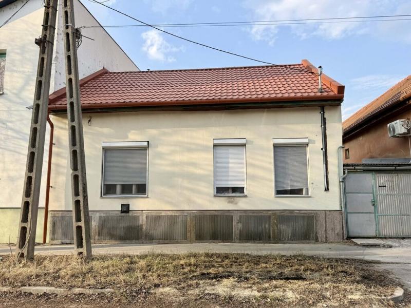 Eladó családi ház Budapest