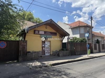 Eladó családi ház Budapest