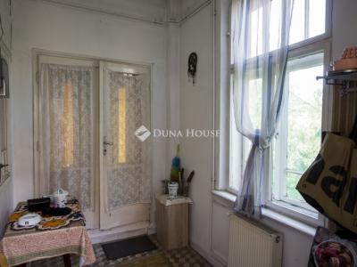 Eladó családi ház Budapest