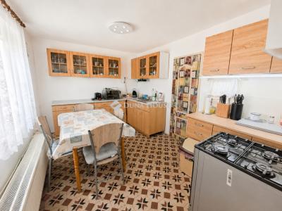 Eladó családi ház Budapest