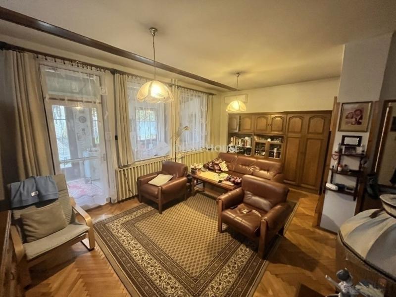 Eladó családi ház Budapest