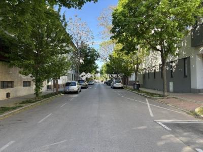 Eladó családi ház Budapest
