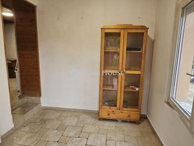 Eladó családi ház Nagykozár