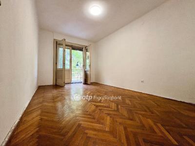 Eladó lakás Győr