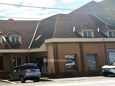 Eladó családi ház Dunakeszi