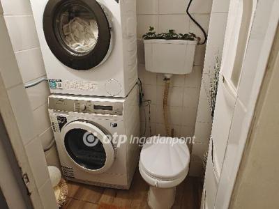 Eladó családi ház Budapest