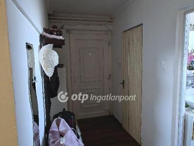 Eladó családi ház Budapest