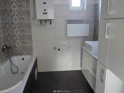 Eladó családi ház Budapest