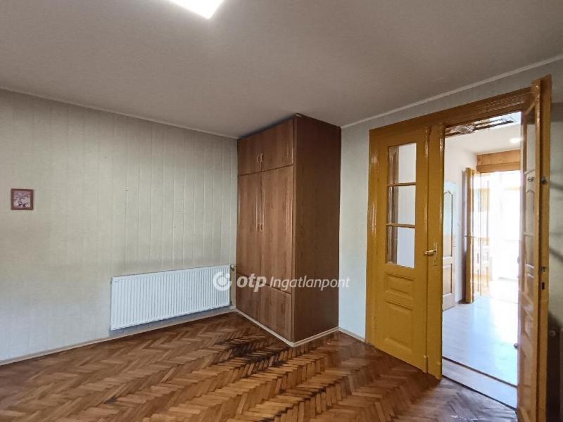 Eladó házrész Csongrád