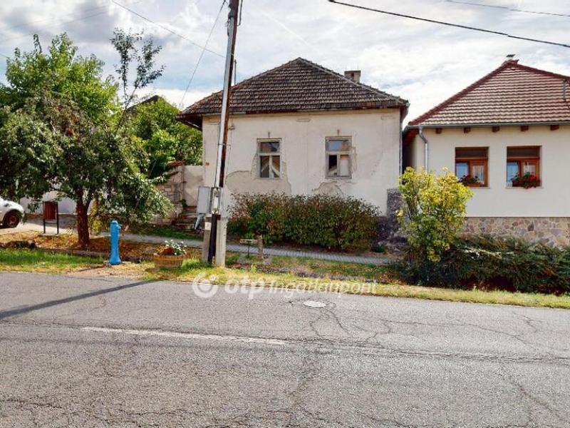 Eladó családi ház Erdőbénye