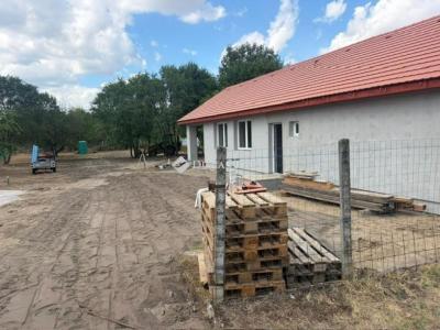 Eladó családi ház Nyáregyháza
