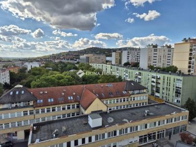 Eladó lakás Pécs