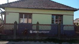 Eladó családi ház Nagyecsed