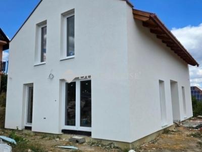 Eladó családi ház Pécs
