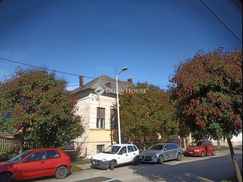 Eladó családi ház Zalaegerszeg
