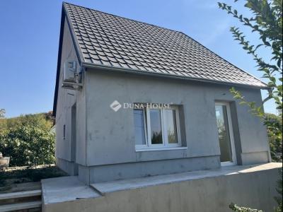 Eladó családi ház Pécs