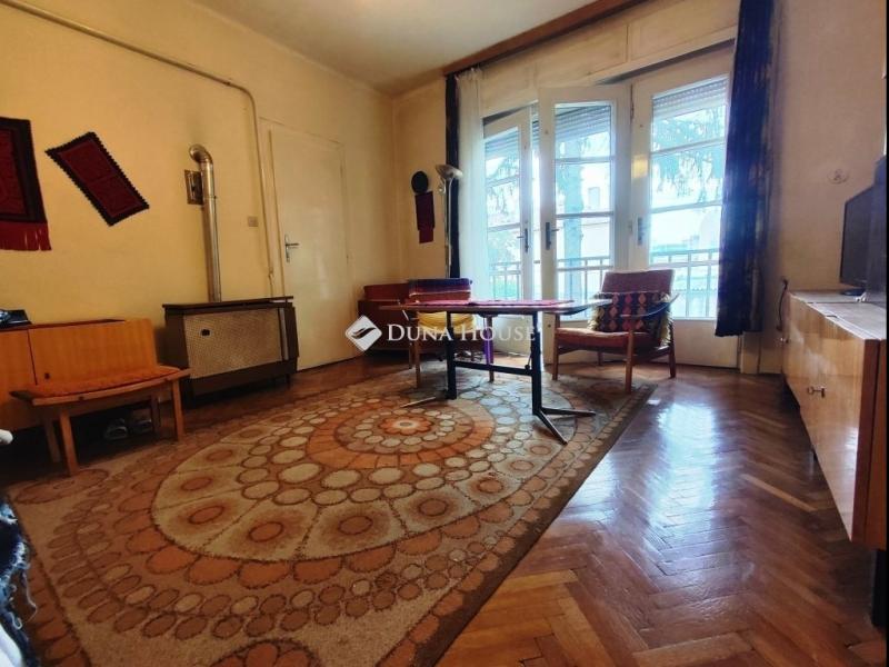 Eladó lakás Székesfehérvár