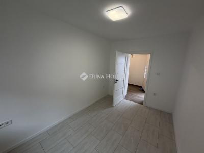 Eladó családi ház Pécs