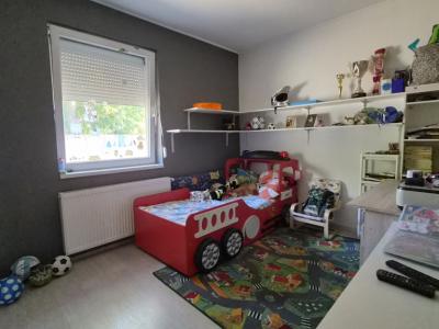 Eladó családi ház Szigethalom