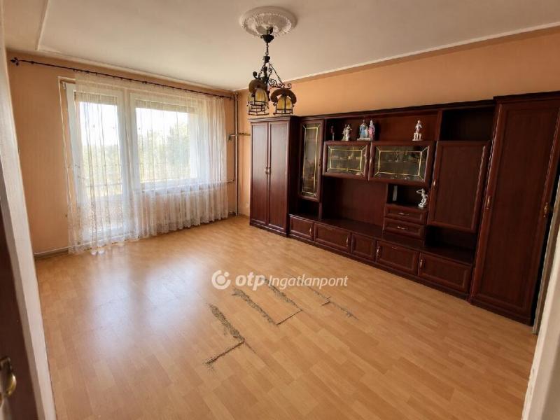 Eladó lakás Győr