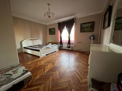 Eladó családi ház Sárbogárd