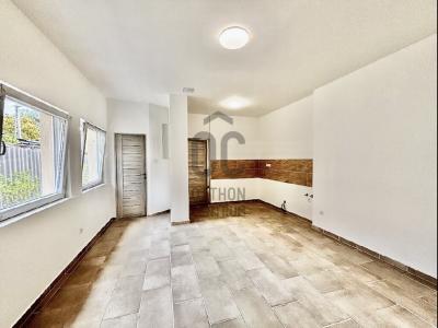 Eladó családi ház Budapest