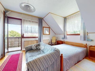 Eladó családi ház Balatonboglár