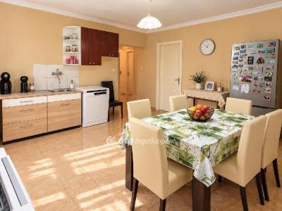 Eladó családi ház Debrecen