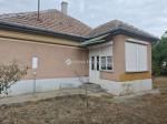 Eladó családi ház Szentmártonkáta