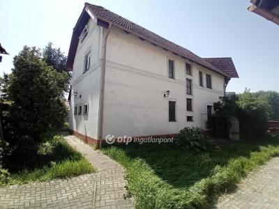 Eladó családi ház Berettyóújfalu