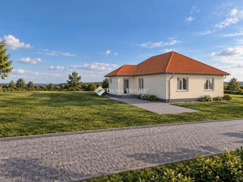 Eladó családi ház Kóka