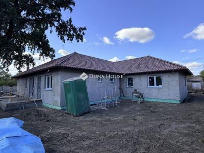 Eladó ikerház Monor Monorierdő