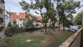 Eladó lakás Pécs