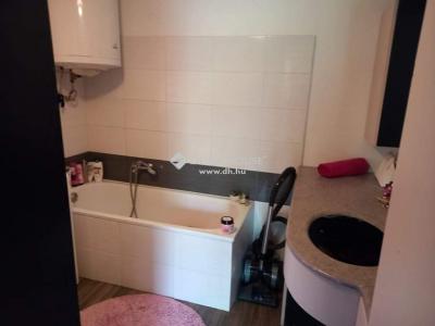 Eladó családi ház - 7628 Pécs, Pacca dűlő