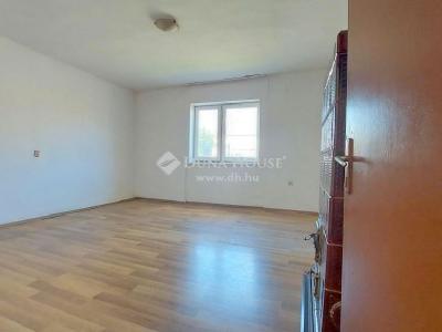 Eladó családi ház - 9900 Körmend