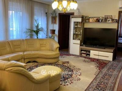 Eladó családi ház - 9024 Győr