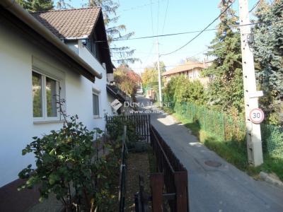 Eladó családi ház - 7635 Pécs, Bálicsi út