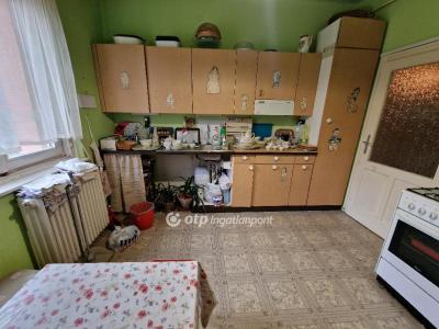 Eladó családi ház - 3532 Miskolc