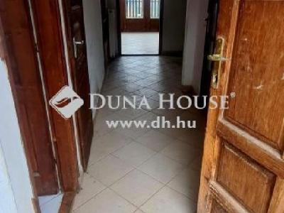 Eladó családi ház - 7635 Pécs, Gólya dűlő