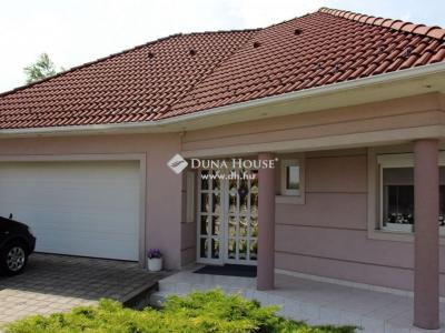 Eladó családi ház - 7630 Pécs