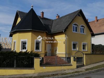 Eladó családi ház - 7636 Pécs, Felső utca