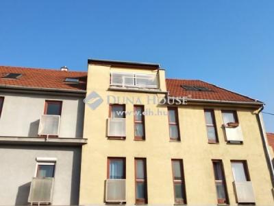 Eladó lakás - 7624 Pécs, Hungária utca