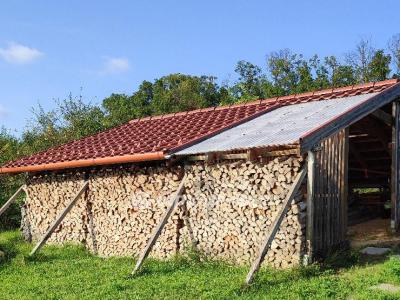 Eladó lakóövezeti telek - 9090 Pannonhalma