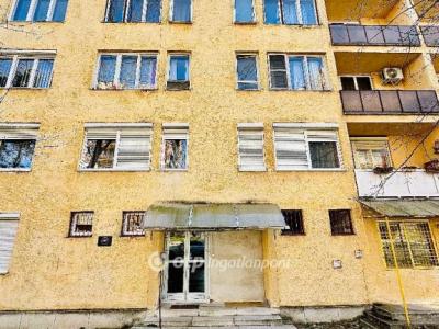 Eladó lakás - 3700 Kazincbarcika, Rákóczi tér