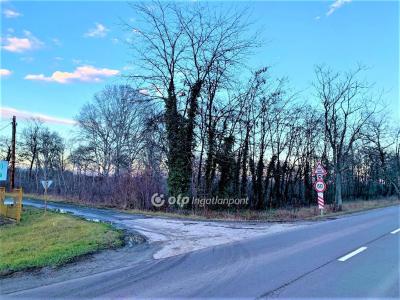 Eladó egyéb telek - 2700 Cegléd, Szolnoki út