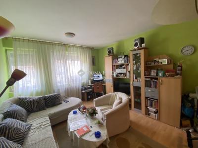 Eladó lakás - 1086 Budapest, VIII. kerület , Koszorú utca