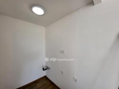 Eladó nyaraló - 8638 Balatonlelle