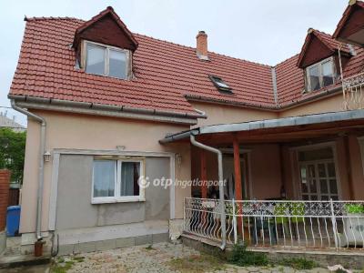 Eladó családi ház - 3531 Miskolc, Városház tér